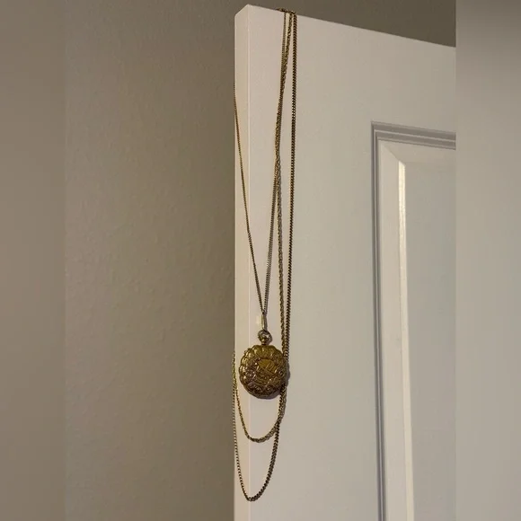 VTG 70s Goldette Statement Pendant Layered Necklace Pocket Watch Style Locket - Picture 7 of 9